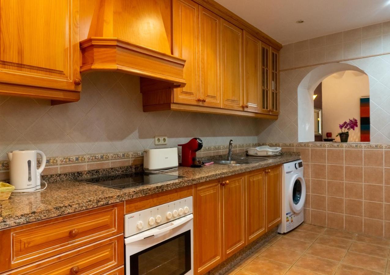 Idyllic Townhouse In Marbella Old Town Villa ภายนอก รูปภาพ